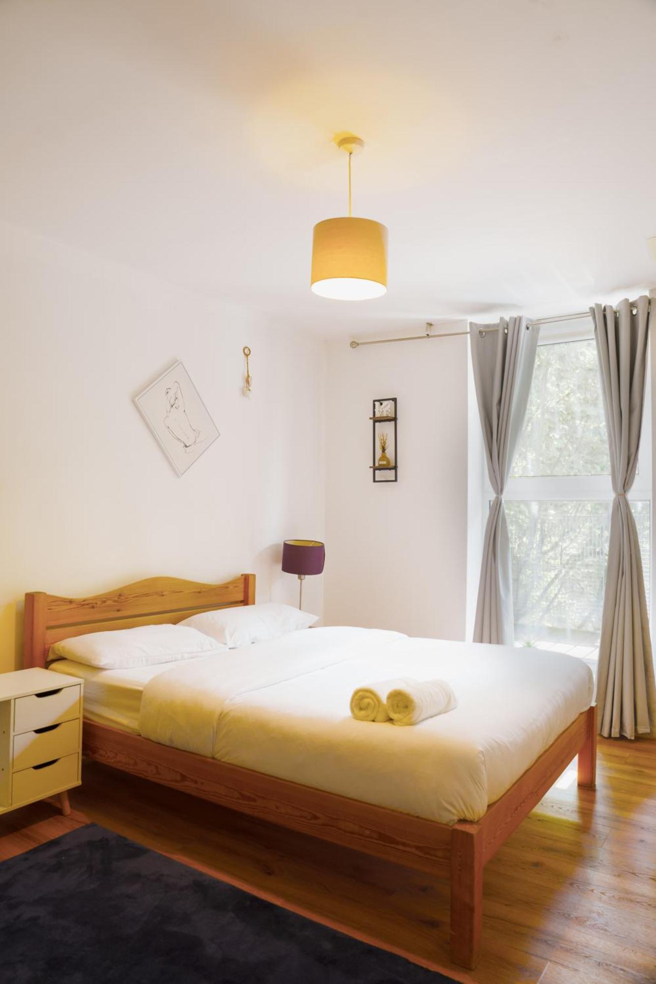 Spacious 2bd 2baths In Apartament *